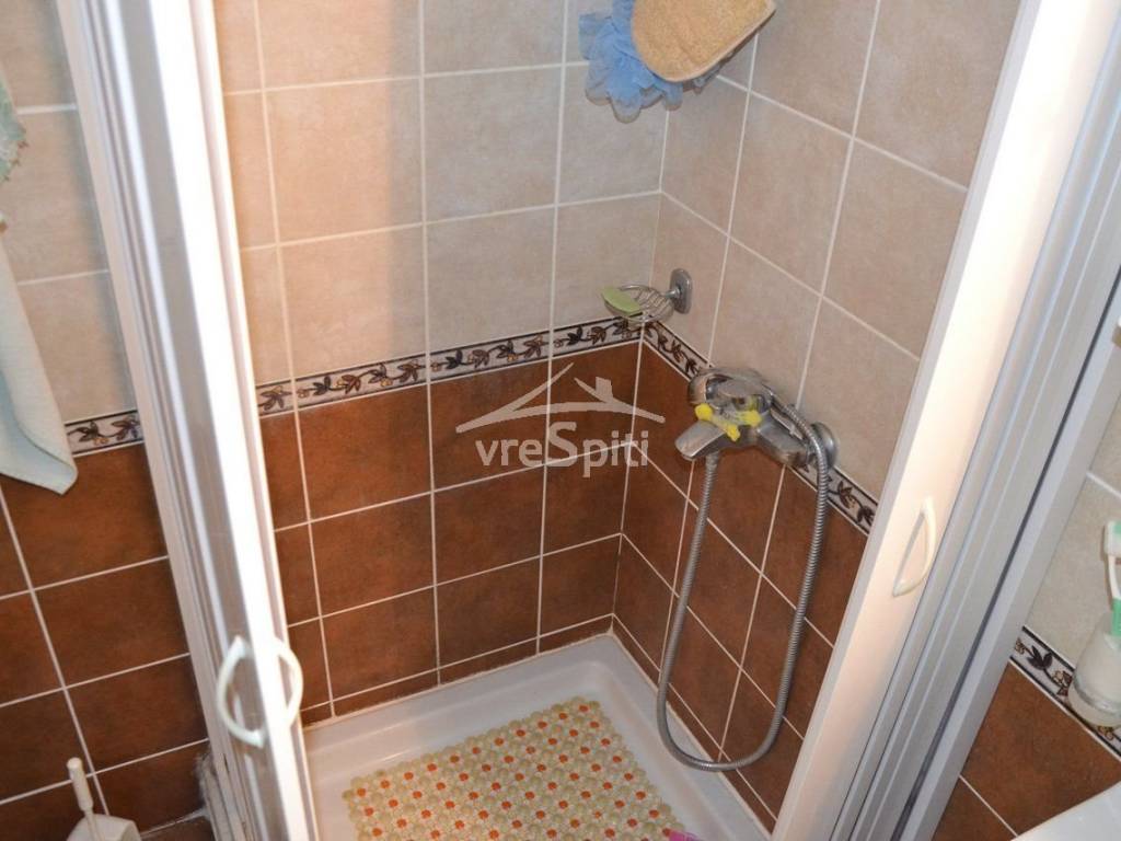 ΑΠΟΨΗ ΛΟΥΤΡΟΥ