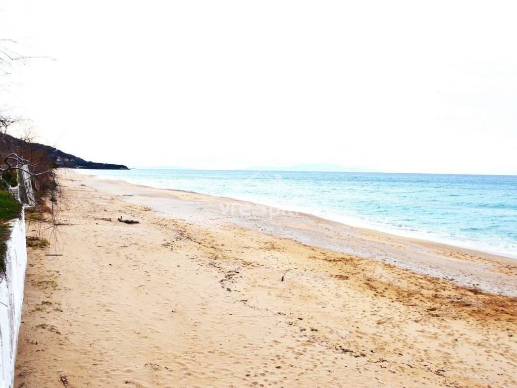 ΠΑΡΑΛΙΑ ΒΡΑΧΟΥ