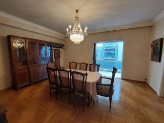 ΤΡΑΠΕΖΑΡΙΑ