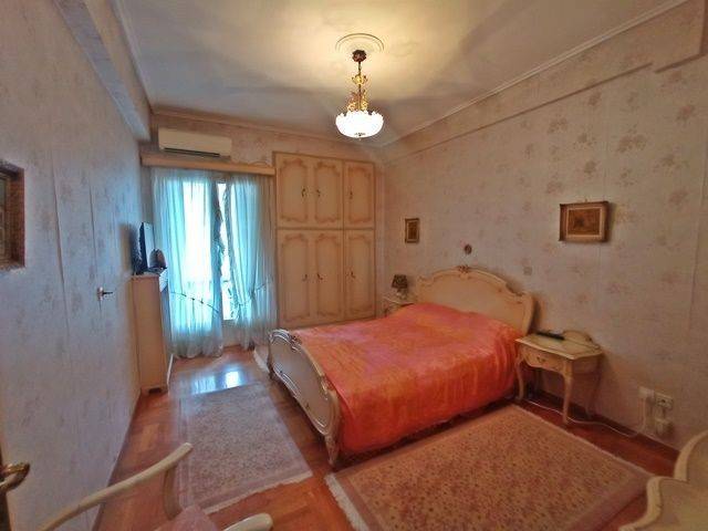 κεντρικο υπνοδωματιο