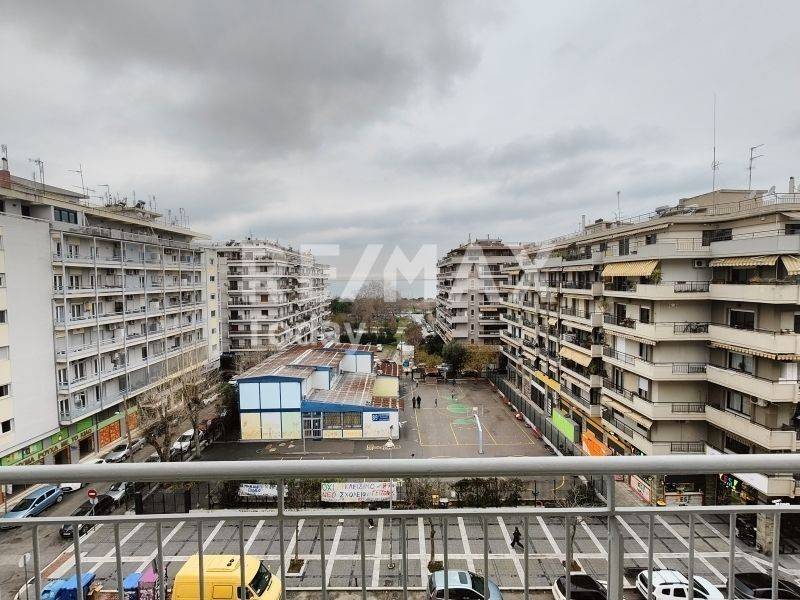 Θέα από μπαλκόνι