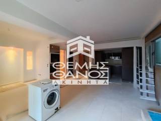 KOYZINA ME CHORO GIA KATHISTIKO