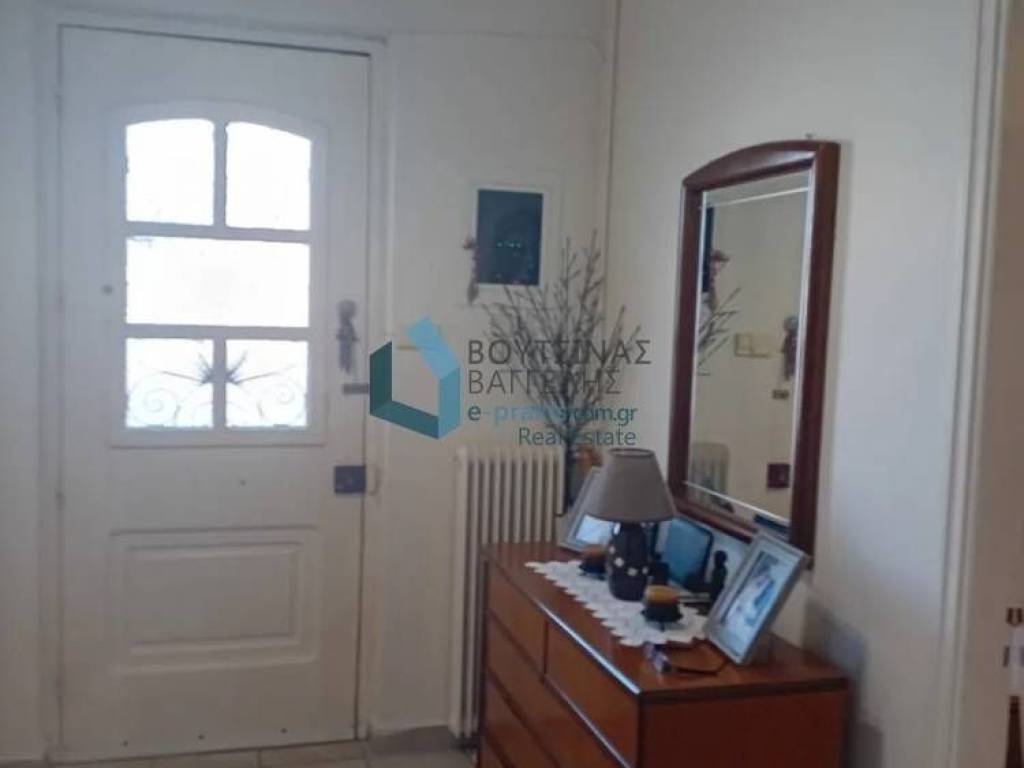 Είσοδος σπιτιού