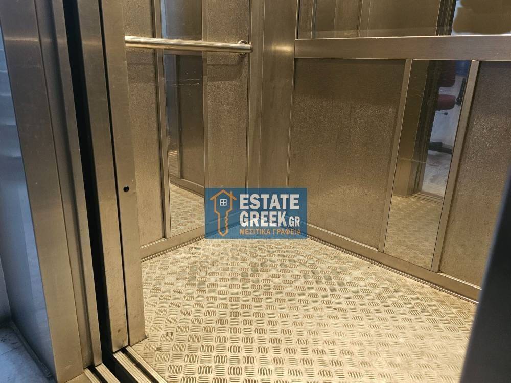 ★ Άμεσα διαθέσιμο ★ Με ασανσέρ για ΑΜΕΑ ★ Χρειάζεται ΑΝΑΚΑΙΝΙΣΗ ★ Ιδανικό για δικηγόρο, γιατρό κ.λπ. ★