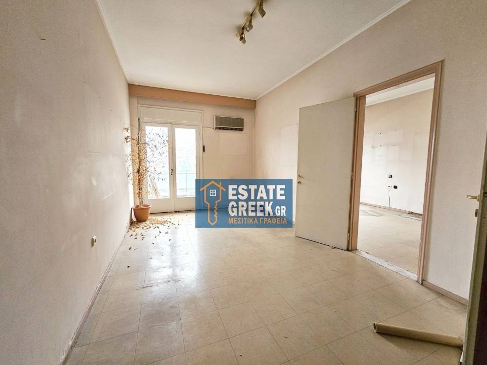 ★ Άμεσα διαθέσιμο ★ Με ασανσέρ για ΑΜΕΑ ★ Χρειάζεται ΑΝΑΚΑΙΝΙΣΗ ★ Ιδανικό για δικηγόρο, γιατρό κ.λπ. ★