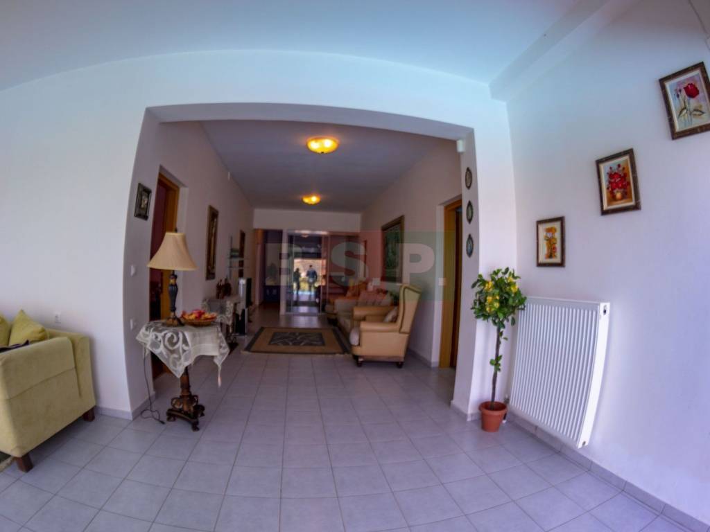 Εσωτερικοι χώροι