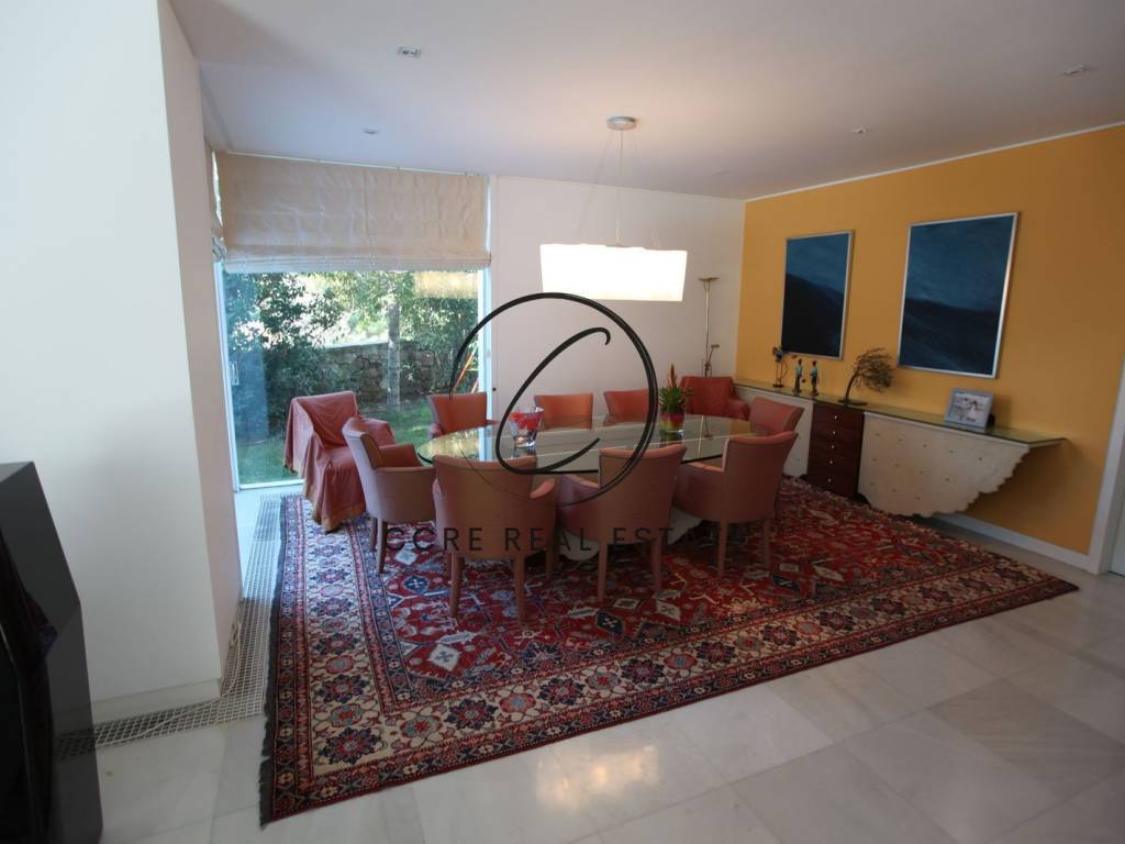 Τραπεζαρία