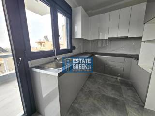 ★ Ανεξάρτητο ισόγειο στούντιο 40τμ ★ Ανλία θερμότητας ★ 2 ηλιακά ★ Πρόβλεψη για ασανσέρ