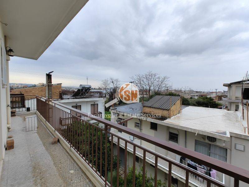 Θέα από μπαλκόνι