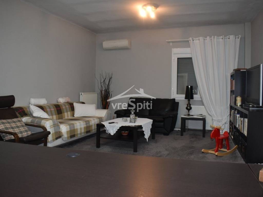 ΕΣΩΤΕΡΙΚΗ ΑΠΟΨΗ ΤΟΥ ΔΙΑΜΕΡΙΣΜΑΤΟΣ