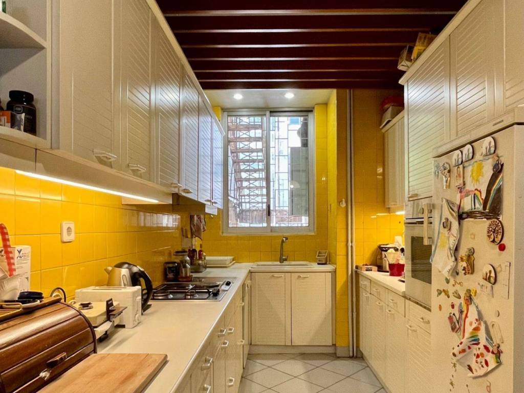 exarcheia_residential_apartment_for_sale