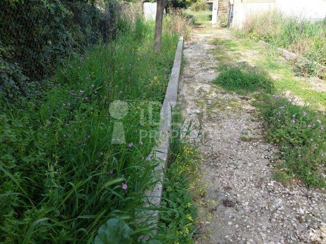 Οικόπεδο Εγλυκάδα