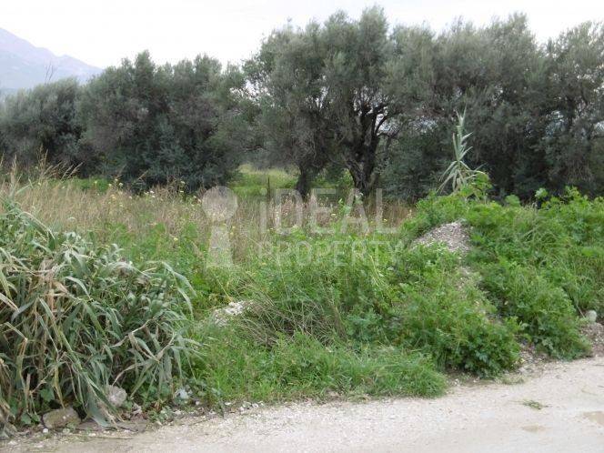 Οικόπεδο Μποζαϊτικα