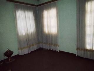 E kathemerine trapezaria, me paso pros ten koyzina