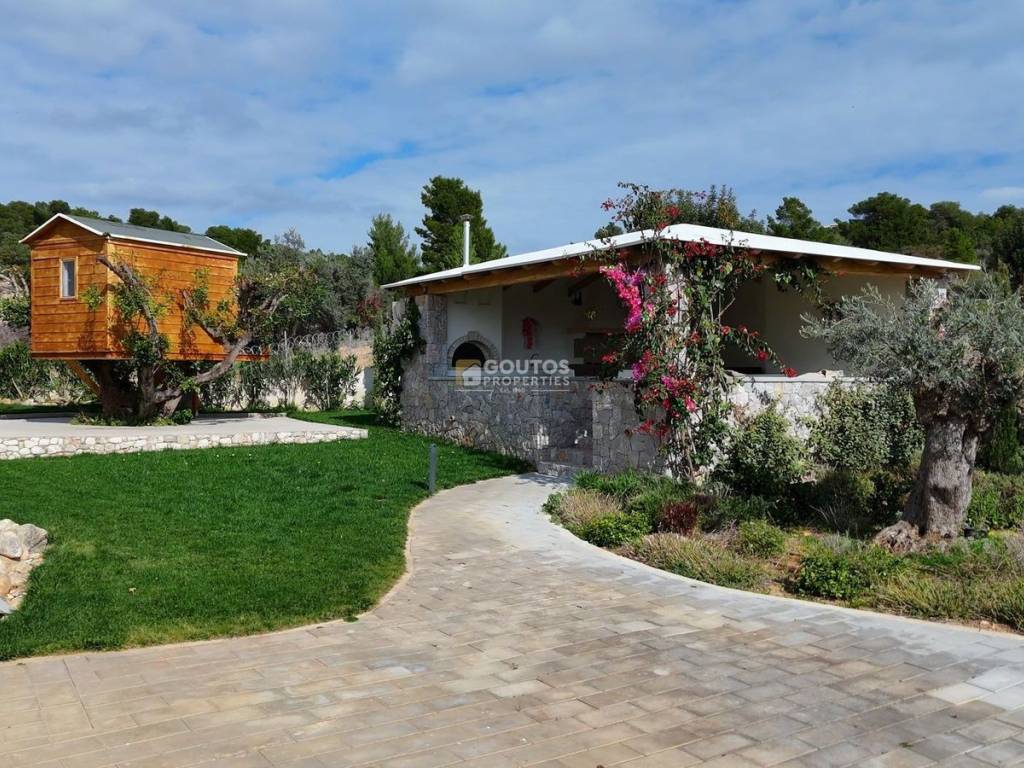 Εσωτερικοι χώροι