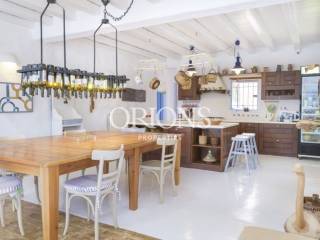 Σαλοκουζίνα