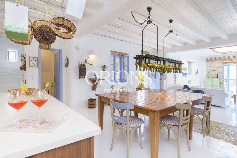 Σαλοκουζίνα