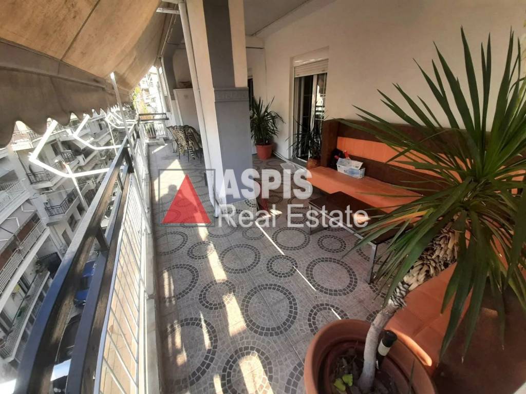 Εξωτερικοι χώροι