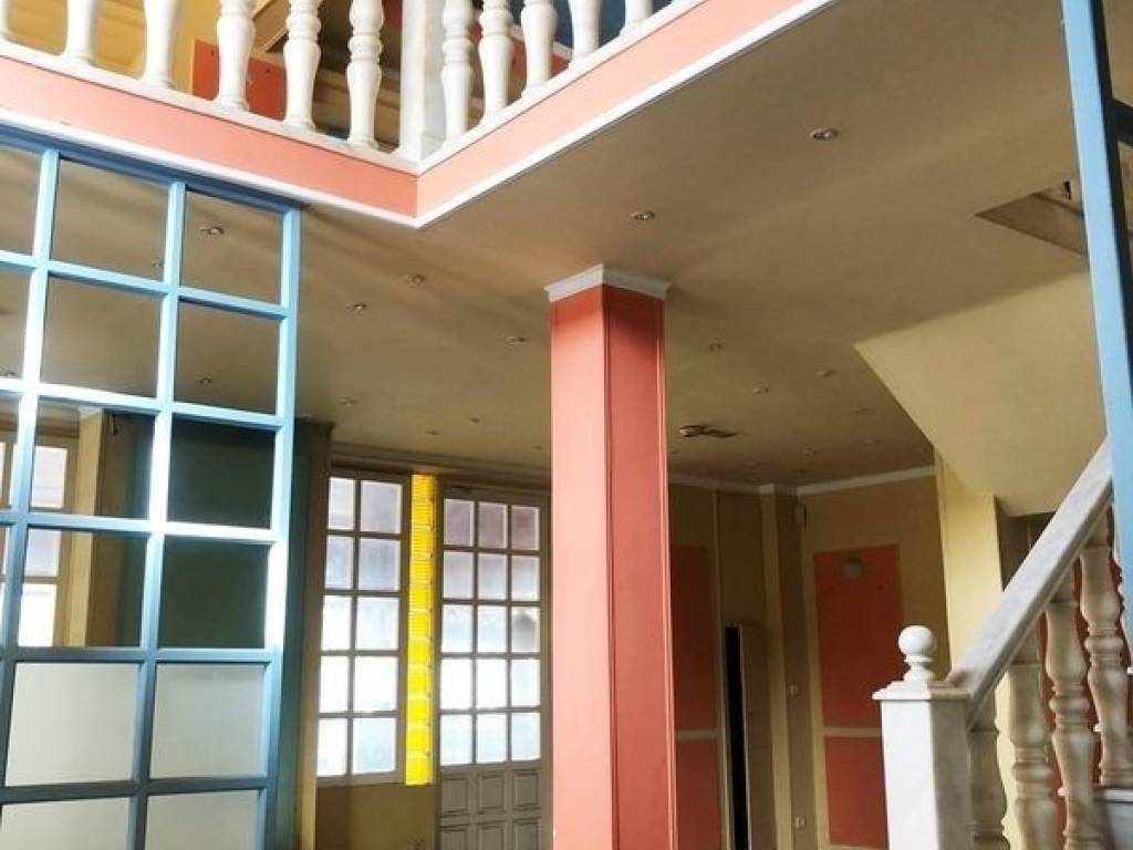 Εσωτερικοι χώροι