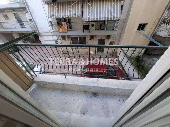 Θέα από μπαλκόνι