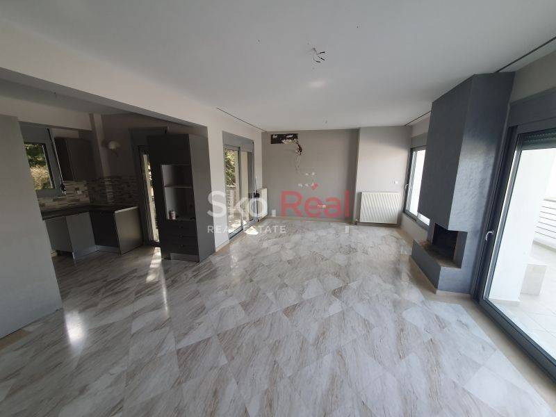 Σαλοκουζίνα