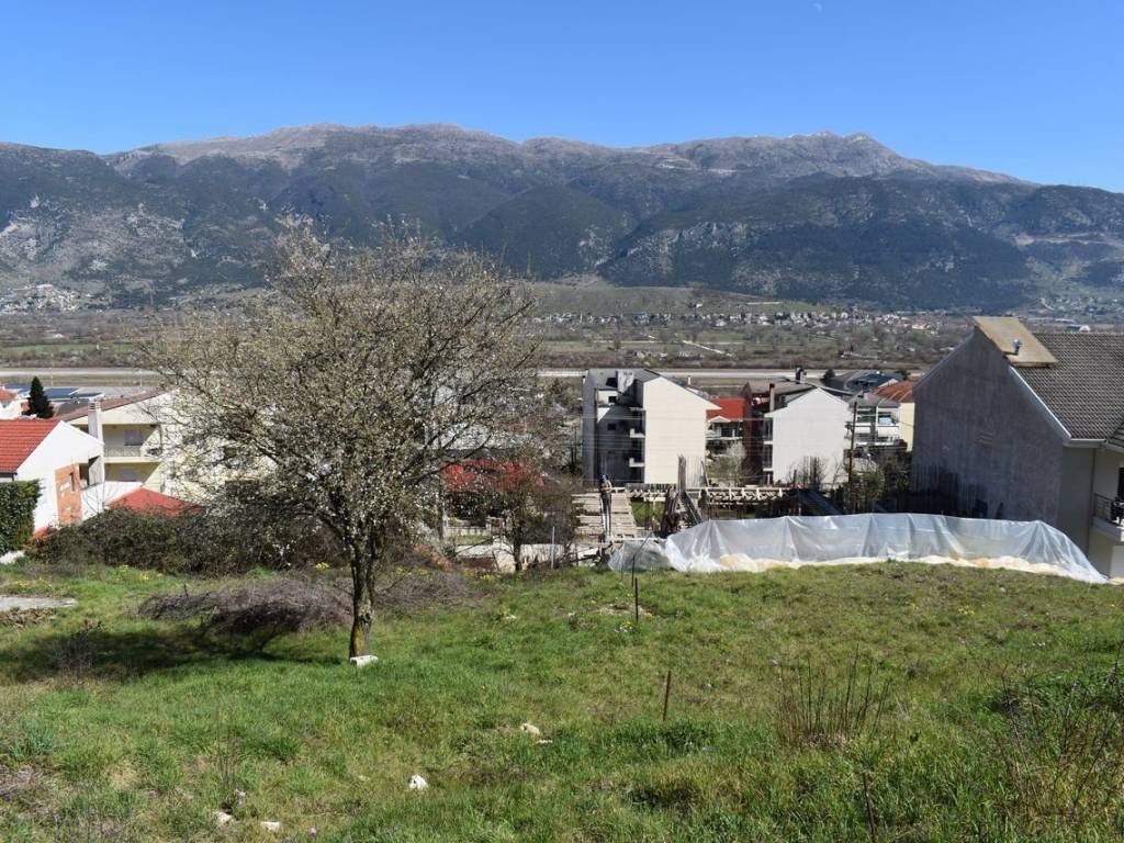 ΑΠΟΨΗ ΟΙΚΟΠΕΔΟΥ