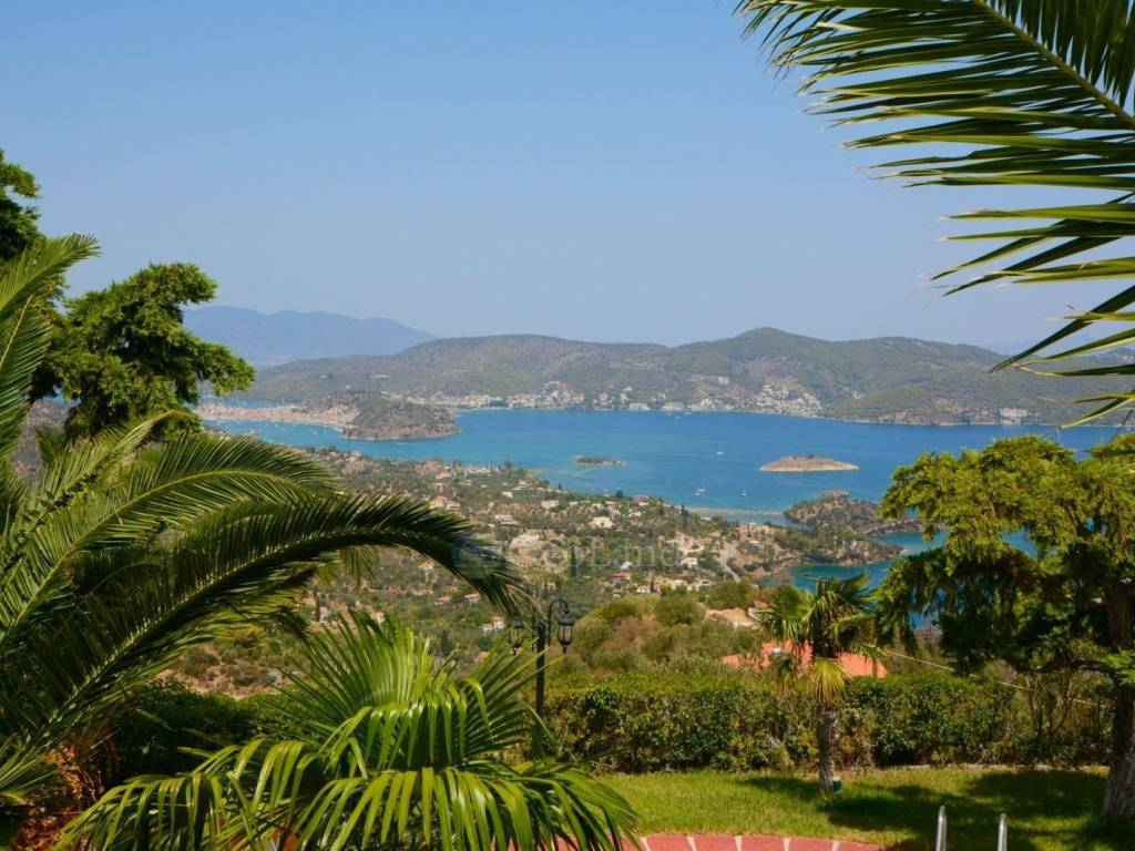 Θέα από μπαλκόνι