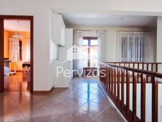 Διάδρομος,Όροφος