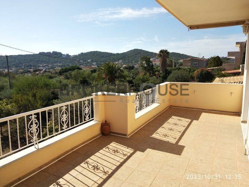 Θέα από μπαλκόνι