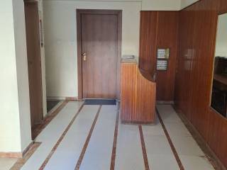 είσοδος πολυκατοικίας