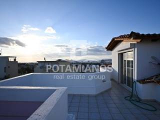 Θέα από μπαλκόνι,Μπαλκόνι,Σοφίτα