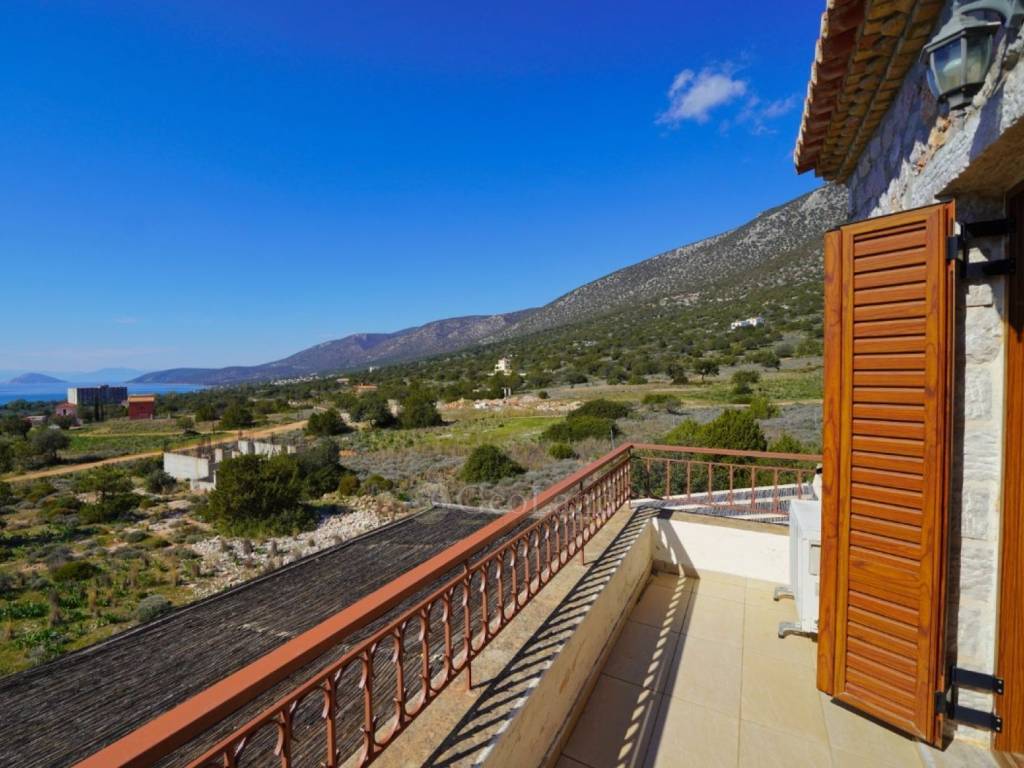 Θέα από μπαλκόνι