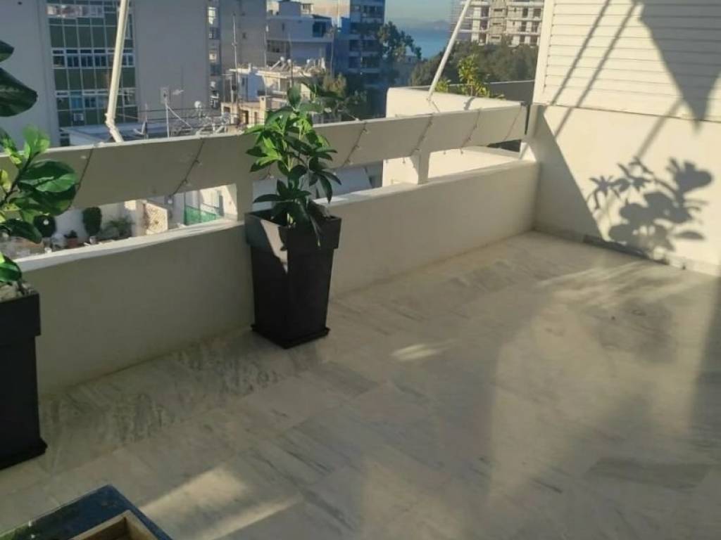 Θέα από μπαλκόνι