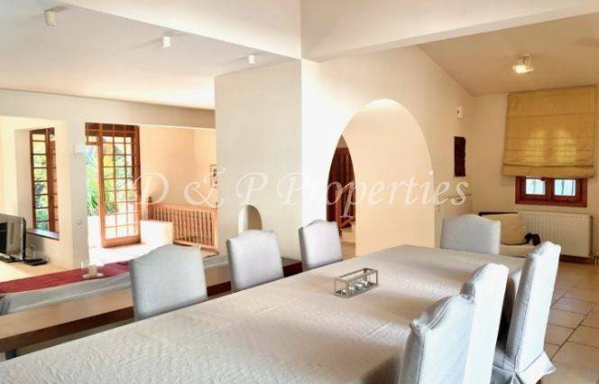 Χώρος τραπεζαρίας