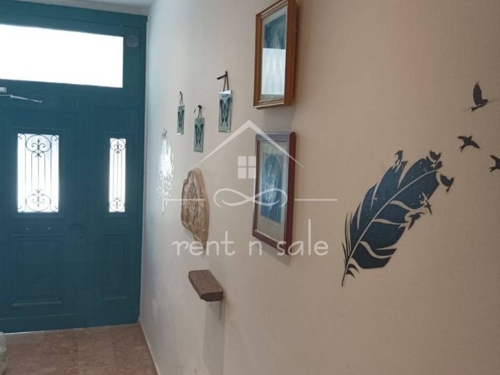 Είσοδος οικοδομής