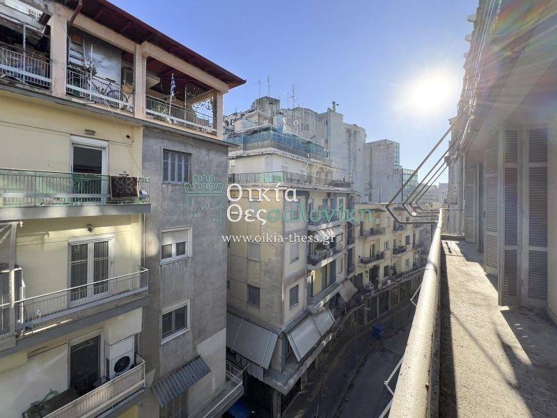 Θέα από μπαλκόνι