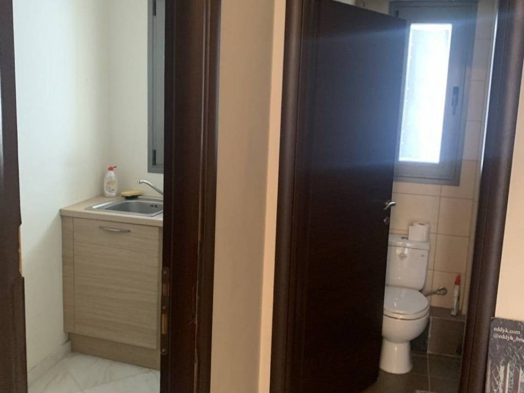 Forumland Real Estate, Κουζινάκι