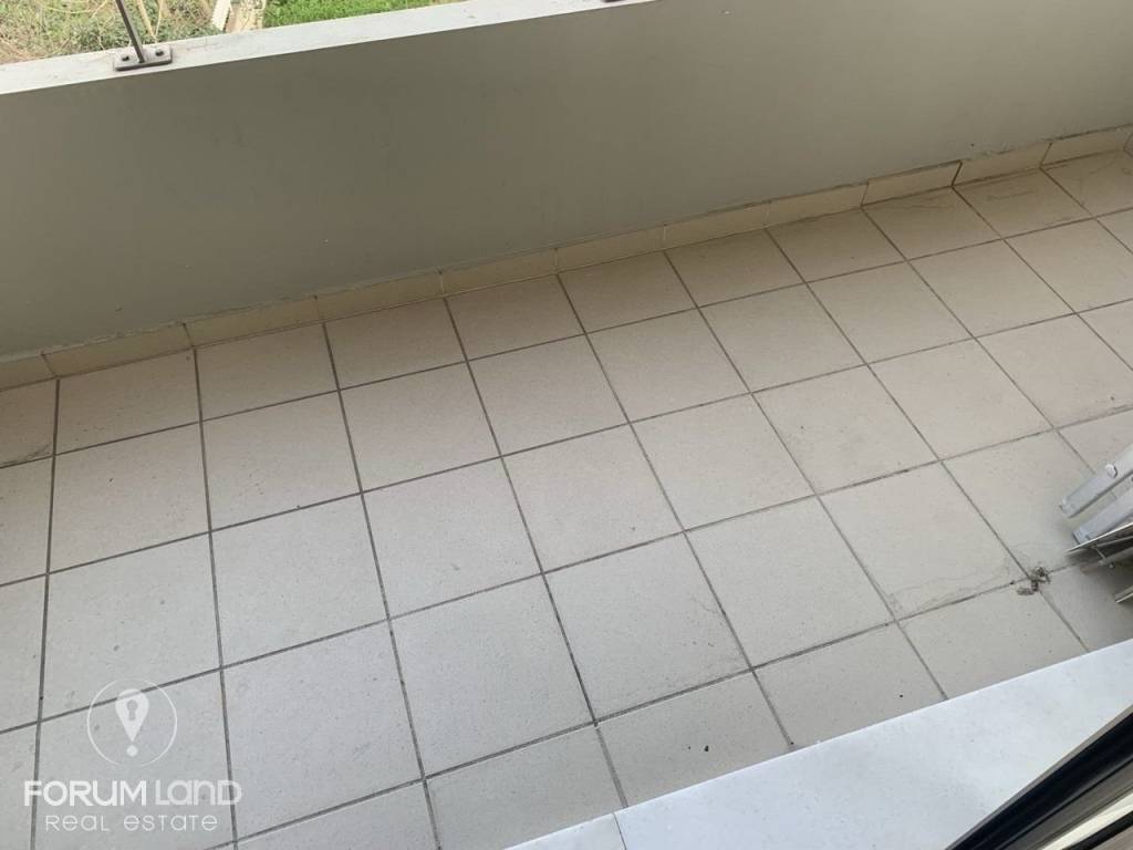 Forumland Real Estate, Μπαλκόνι