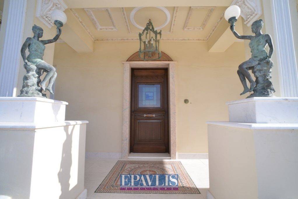 Εσωτερικοι χώροι