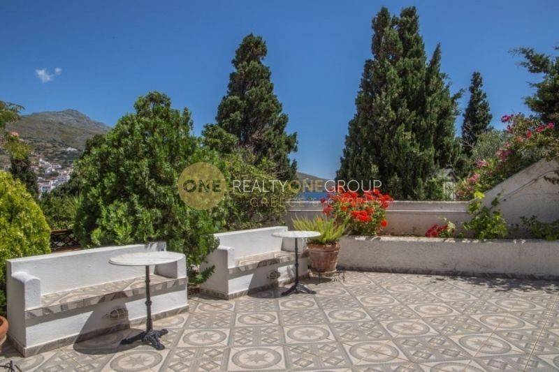 Θέα από μπαλκόνι