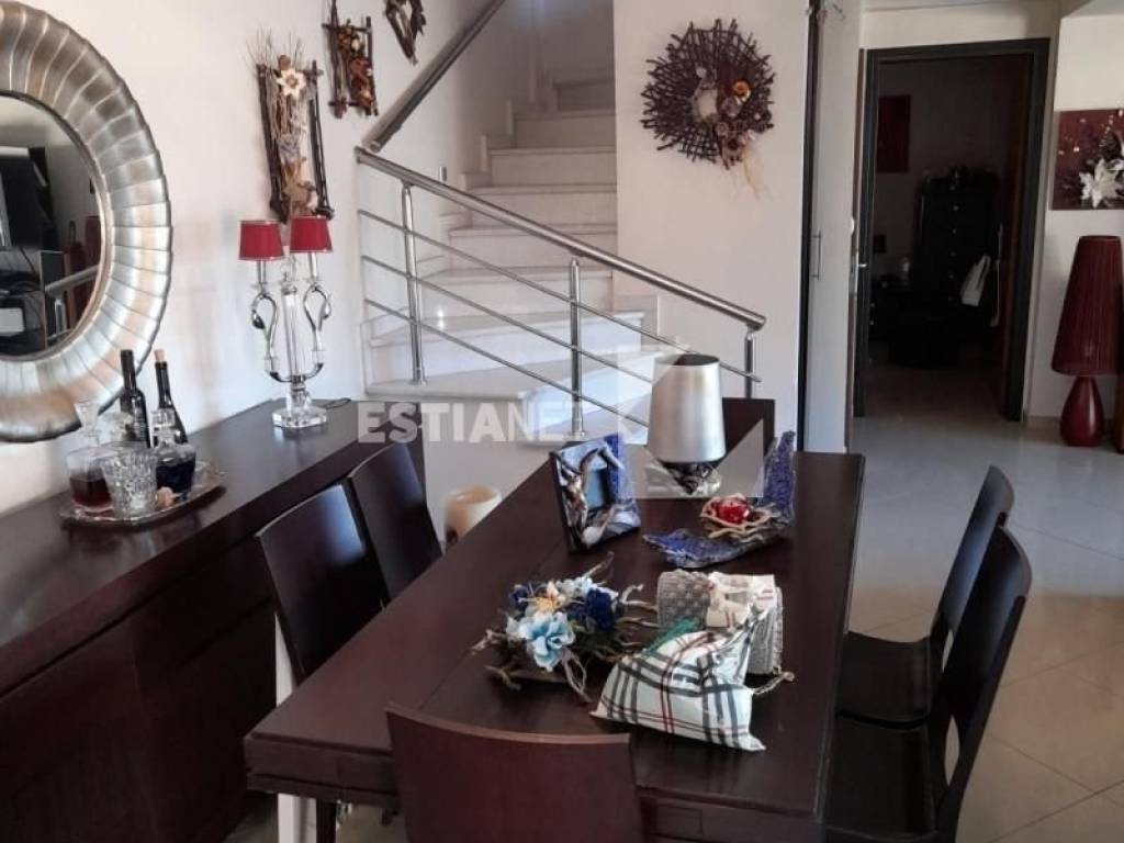 Σαλοκουζίνα