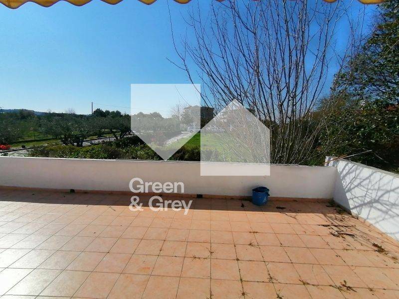 Θέα από μπαλκόνι