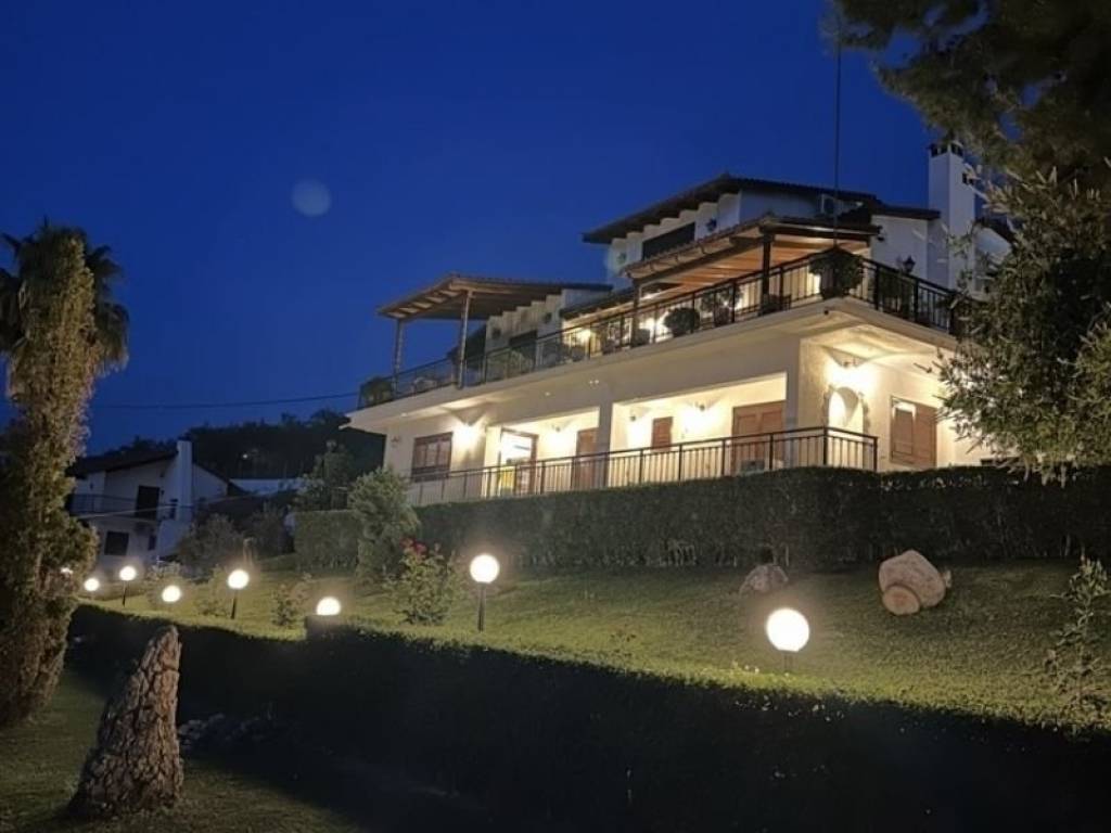 Θέα από μπαλκόνι