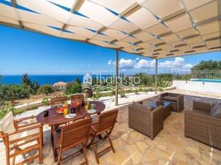 Θέα από μπαλκόνι