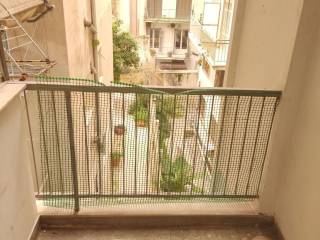 πίσω μπαλκόνι