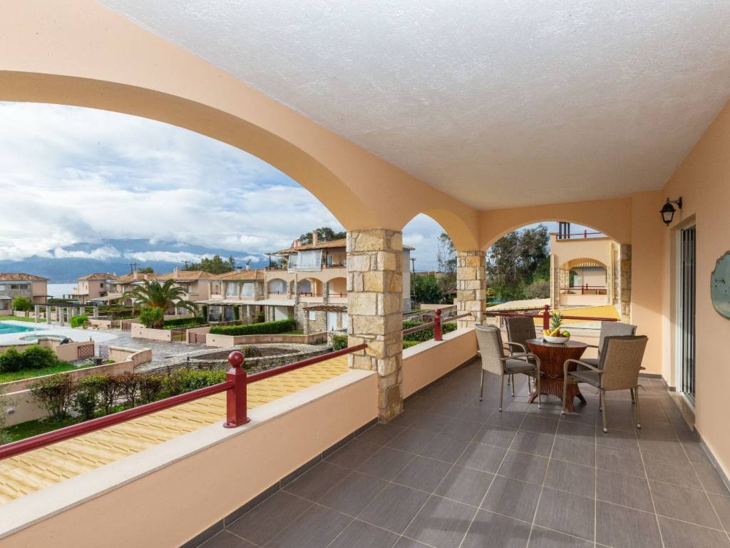 E BERANTA STON 1o OROPHO