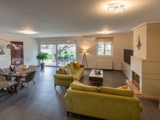 MEGALO KATHISTIKO ME TZAKI