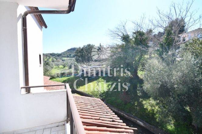 Θέα από μπαλκόνι