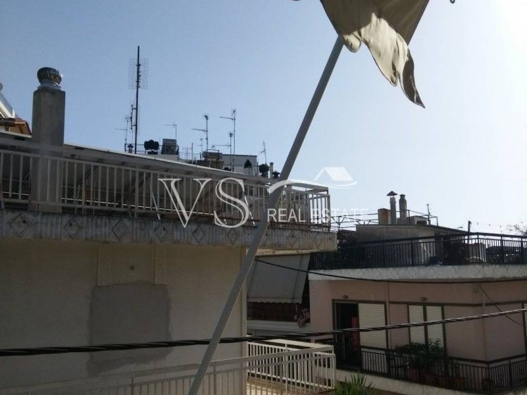 Θέα απο μπαλκόνι