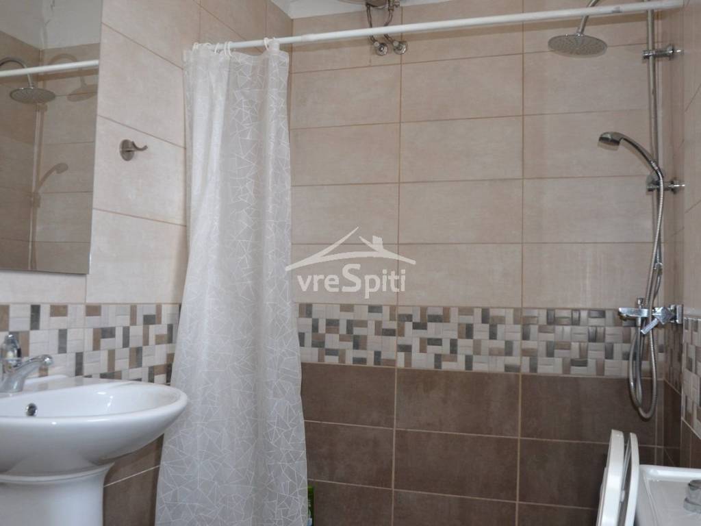 ΑΠΟΨΗ ΛΟΥΤΡΟΥ